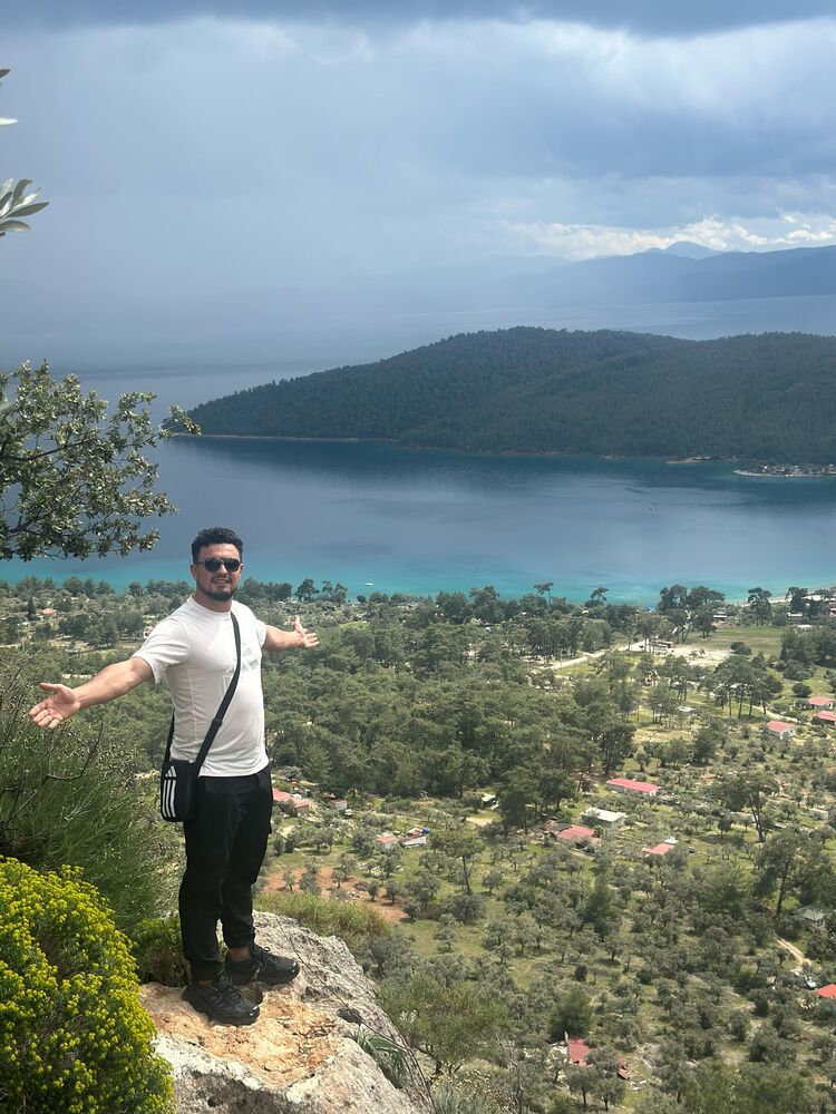 ���������� Podgorica, ���� ������� Isa, 33 ����, ������������ ��� ������, ����� � ���������