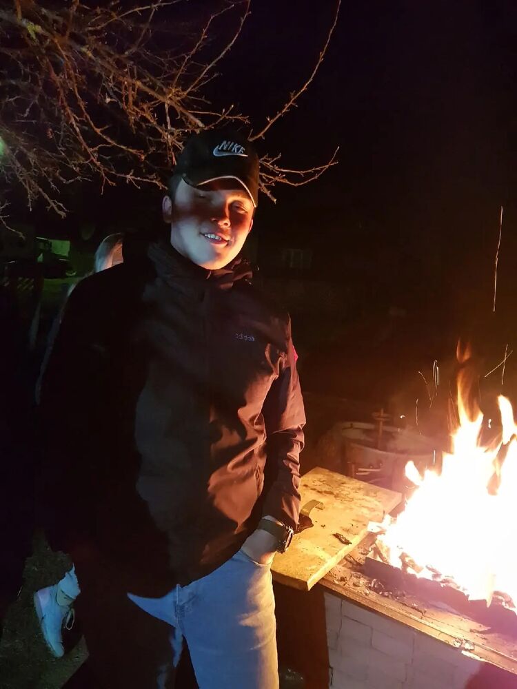  ,   , 27 ,   ,   