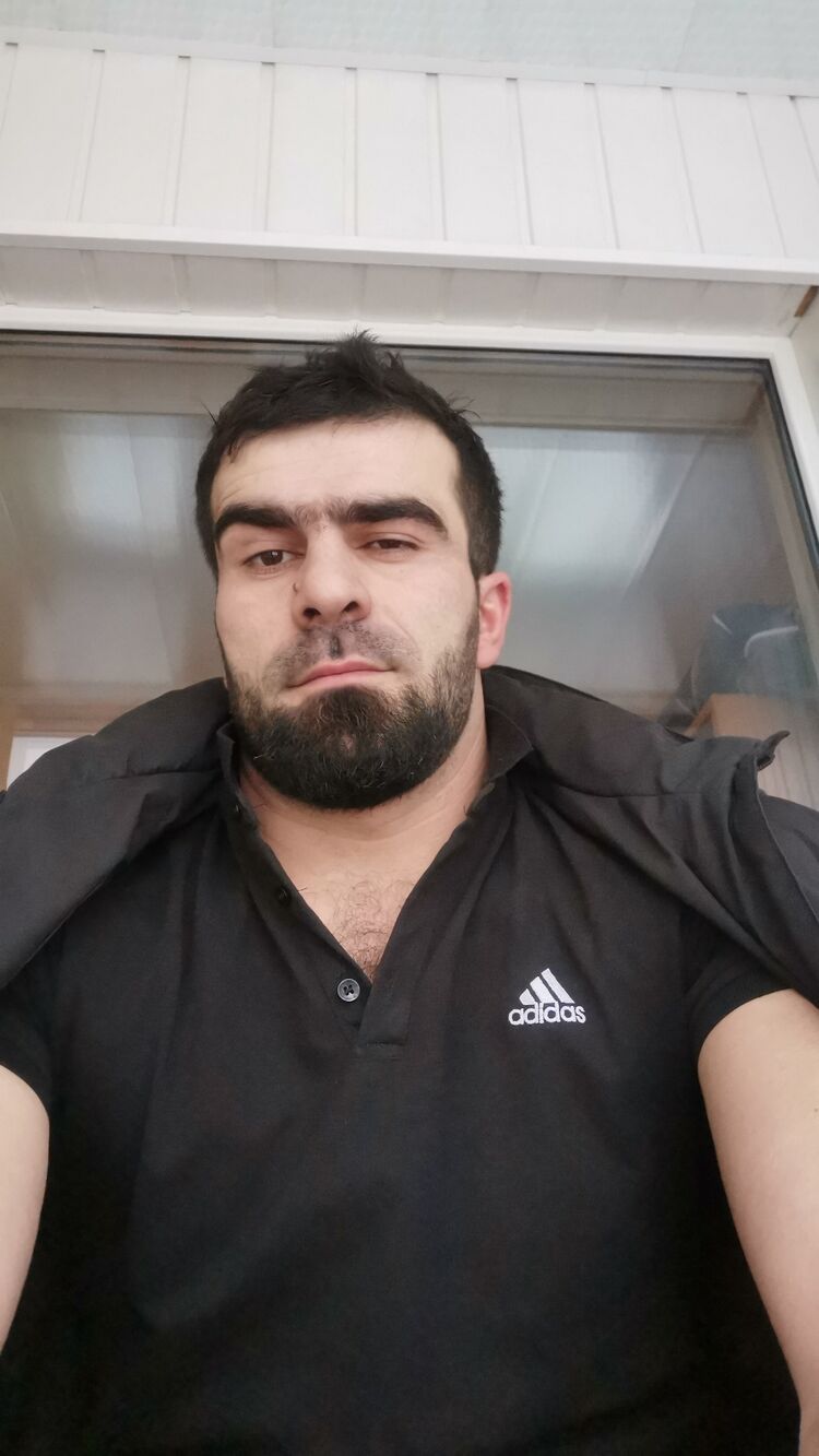  49437204  , 30 ,    