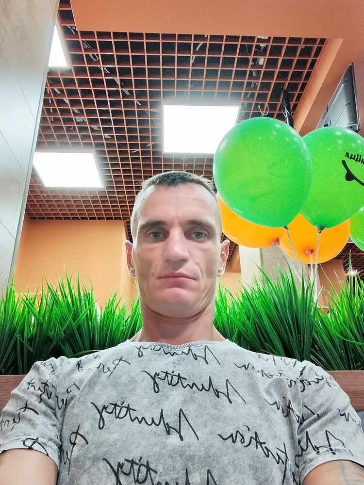  45748004  , 21 ,    