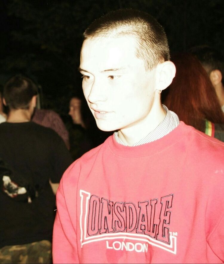  -,   David, 32 ,   ,   , c 