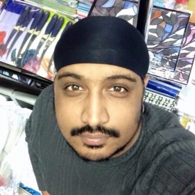  49928264  Preet, 36 ,    