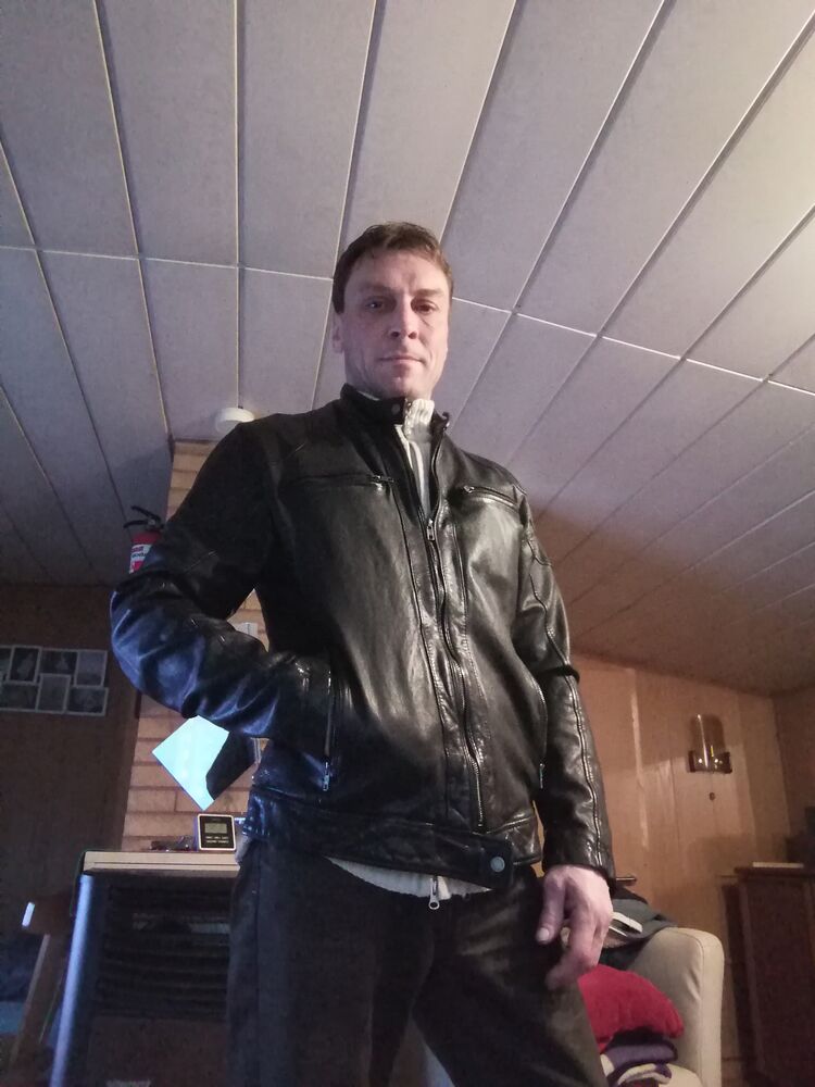  44422664  Igor, 50 ,    Bielefeld