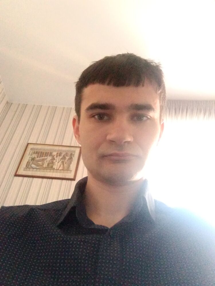  46078184  , 28 ,    