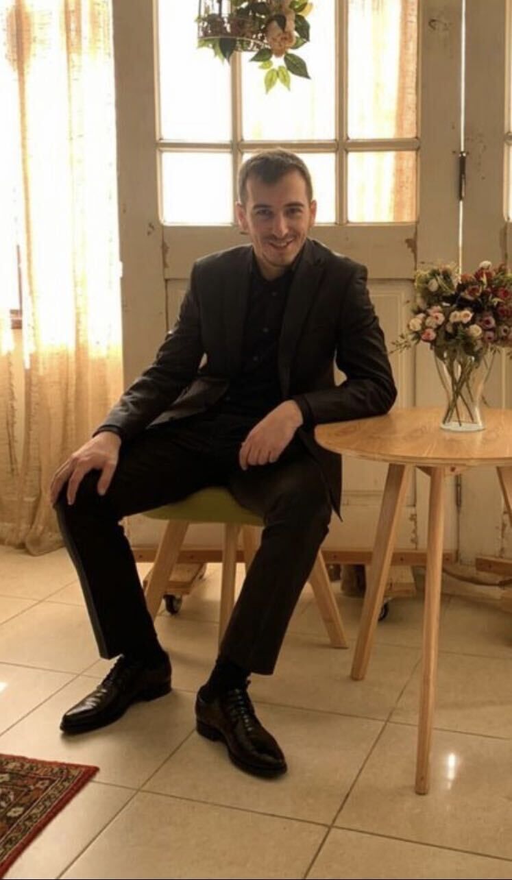  28368104  Markus, 33 ,    