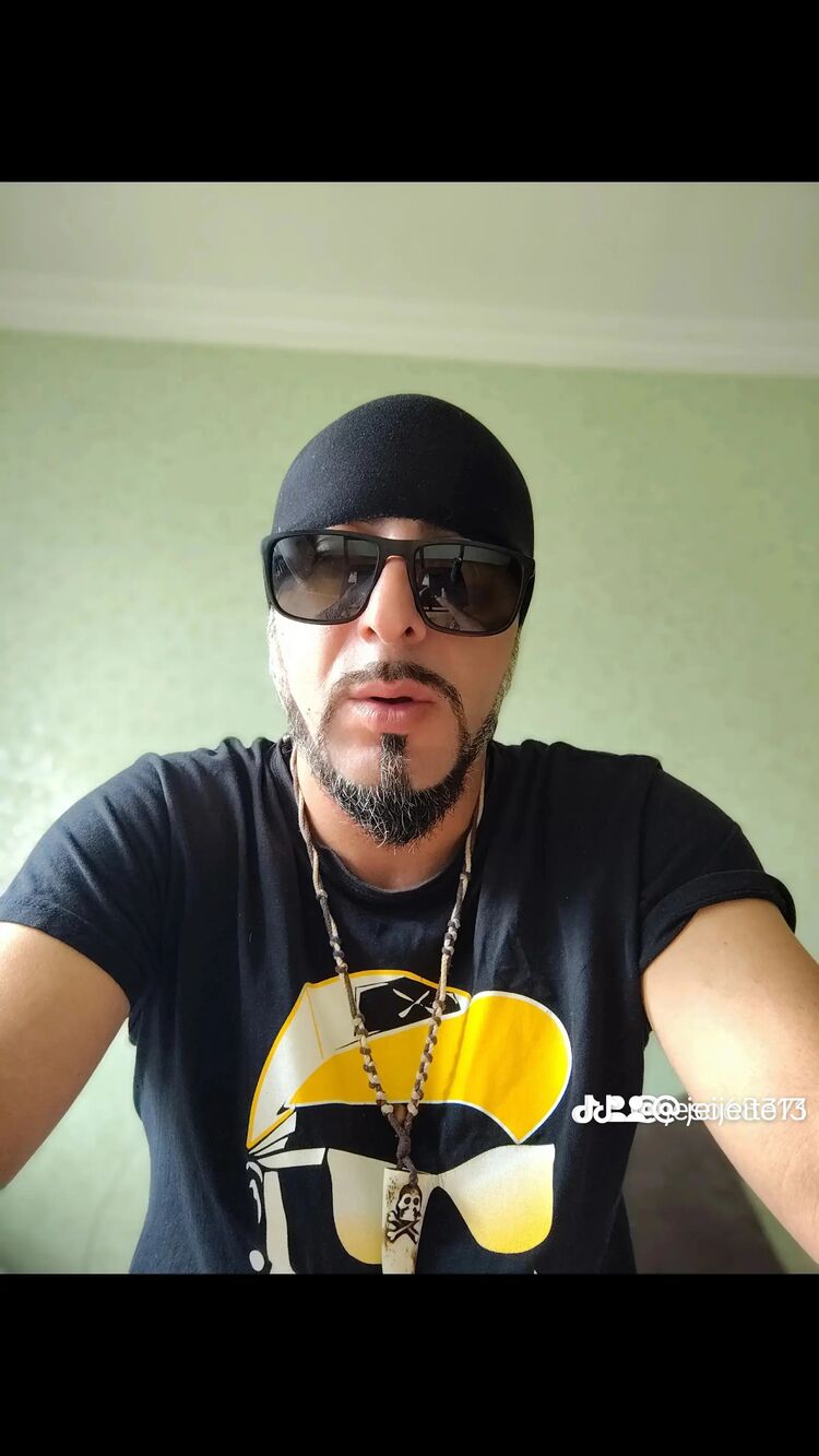  ,   Gio, 39 ,   ,   