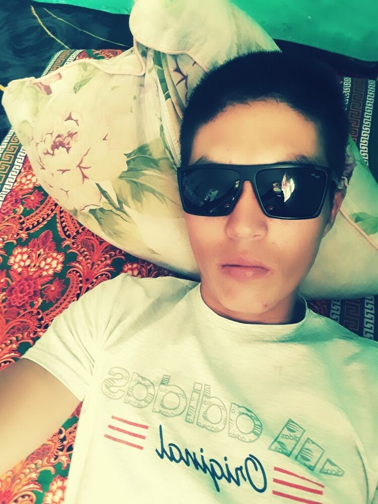 ,   Kuanysh, 31 ,   ,   , c 