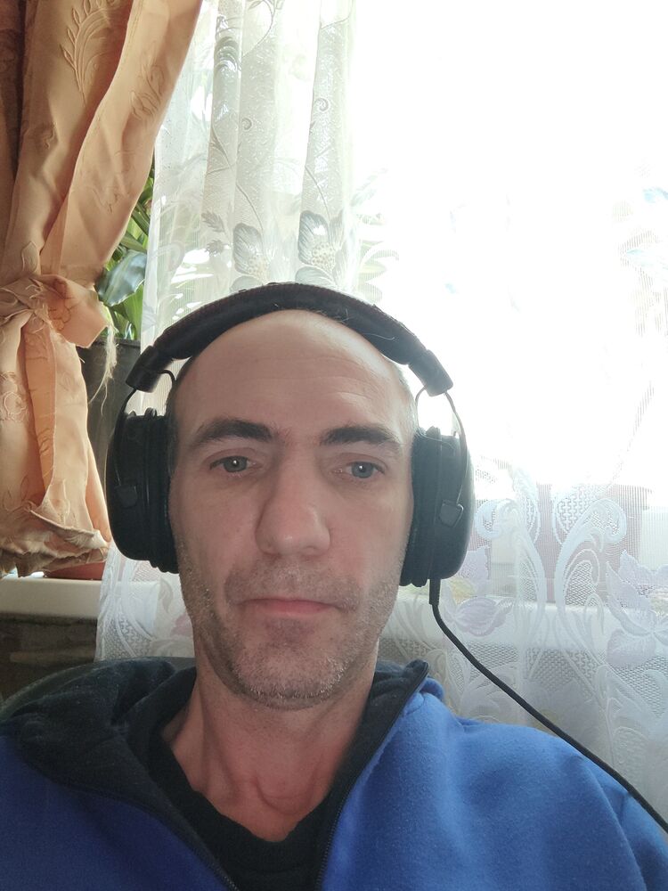  31746704  , 46 ,    