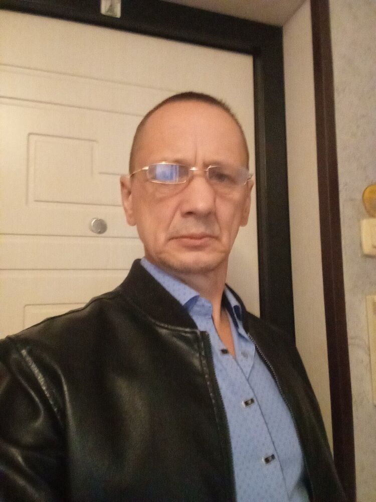  52825324  , 47 ,    