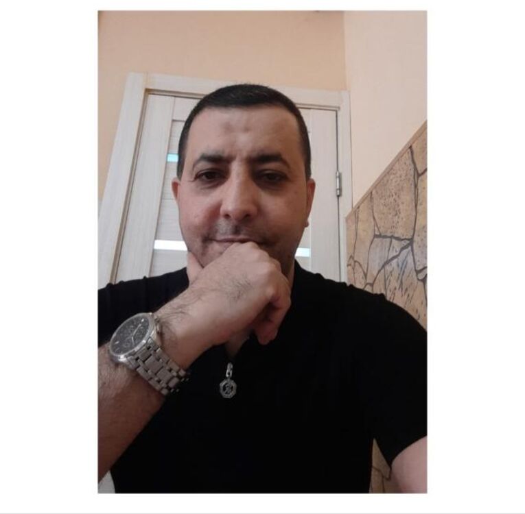  28345594  , 45 ,    