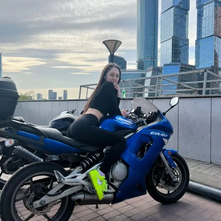  29851444  , 25 ,    