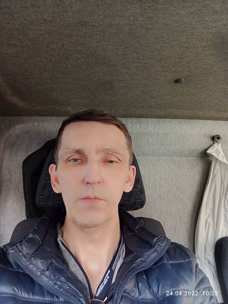  29993884  , 54 ,    