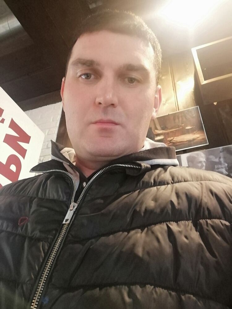  28407524  , 40 ,    