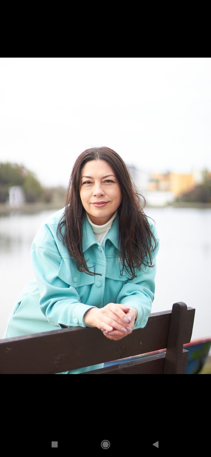  51625234  Evgenia, 46 ,    