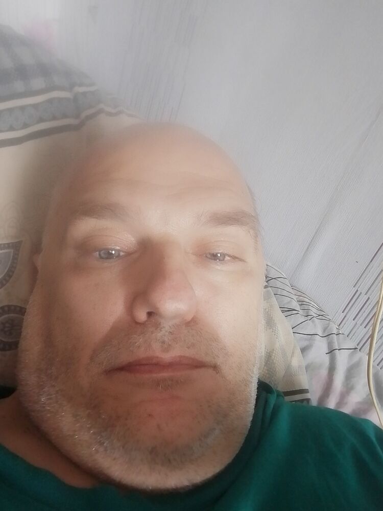  52893444  Dmitry, 49 ,    