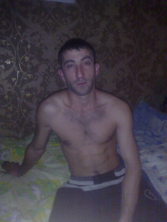  ,   Pasha, 37 ,   ,   , c , 