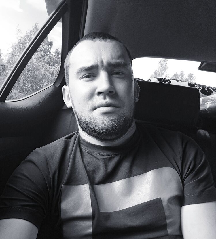  ,   Alexander, 29 ,   ,   