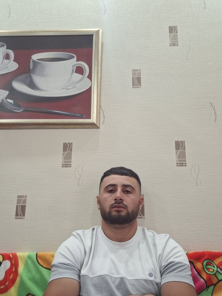  47165604  Amir, 26 ,    --