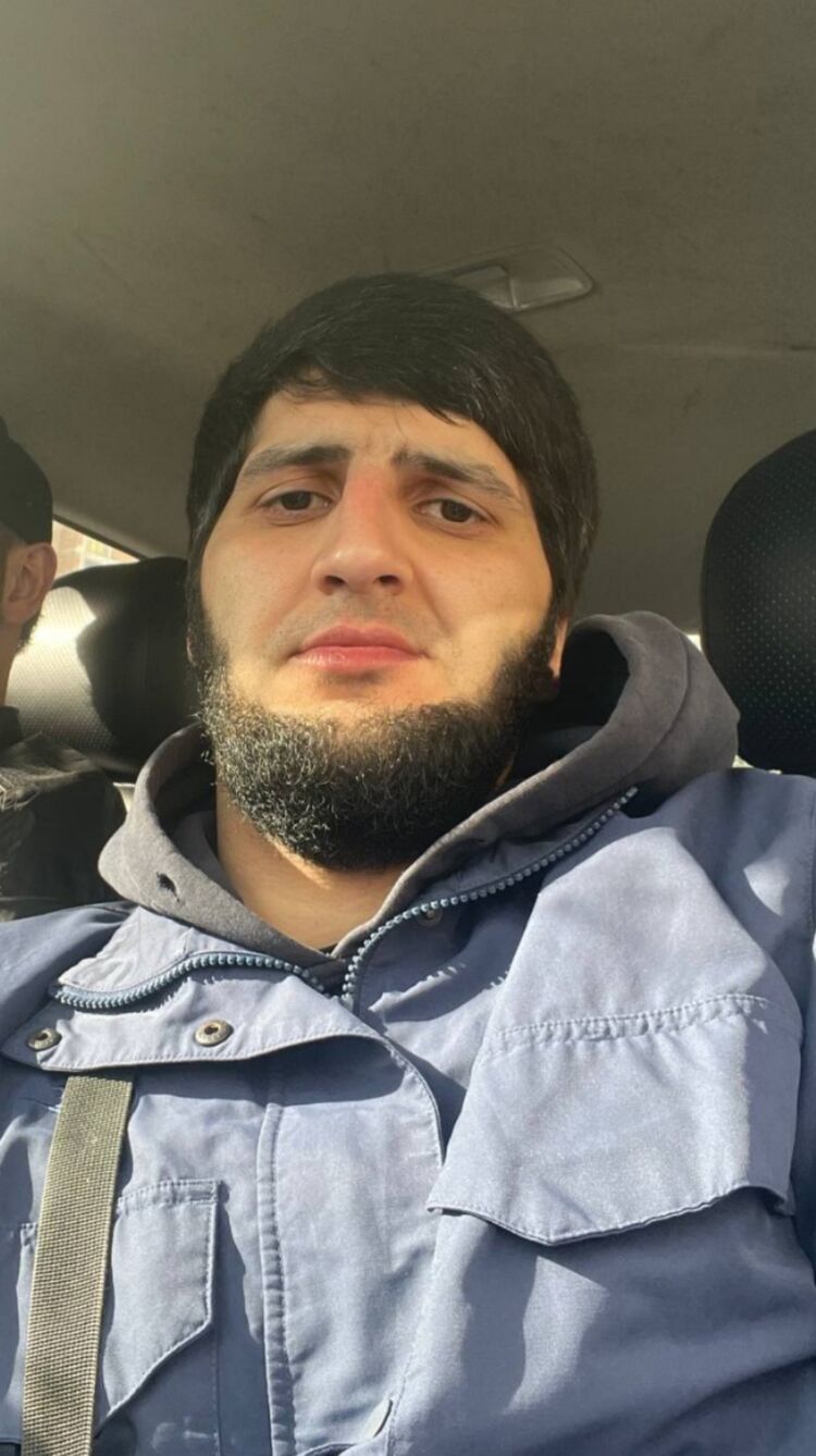  50860894  Gasan, 26 ,    