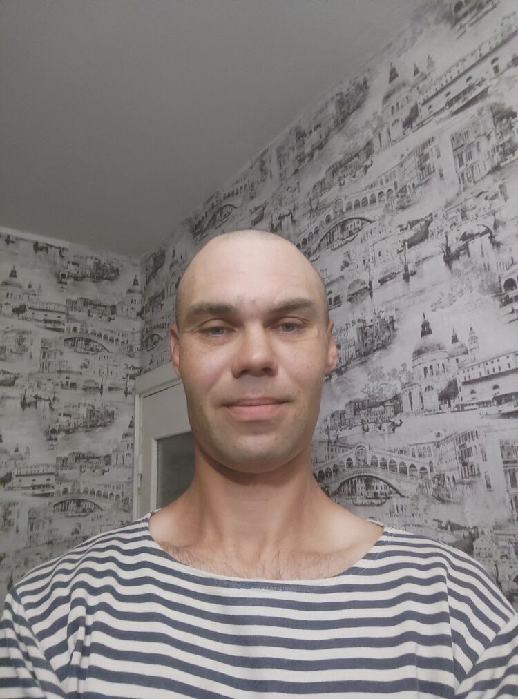  22949014  , 40 ,    