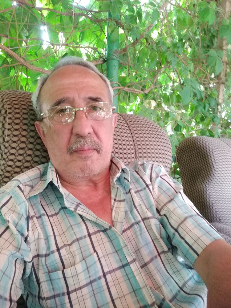  ,   , 70 ,   ,   