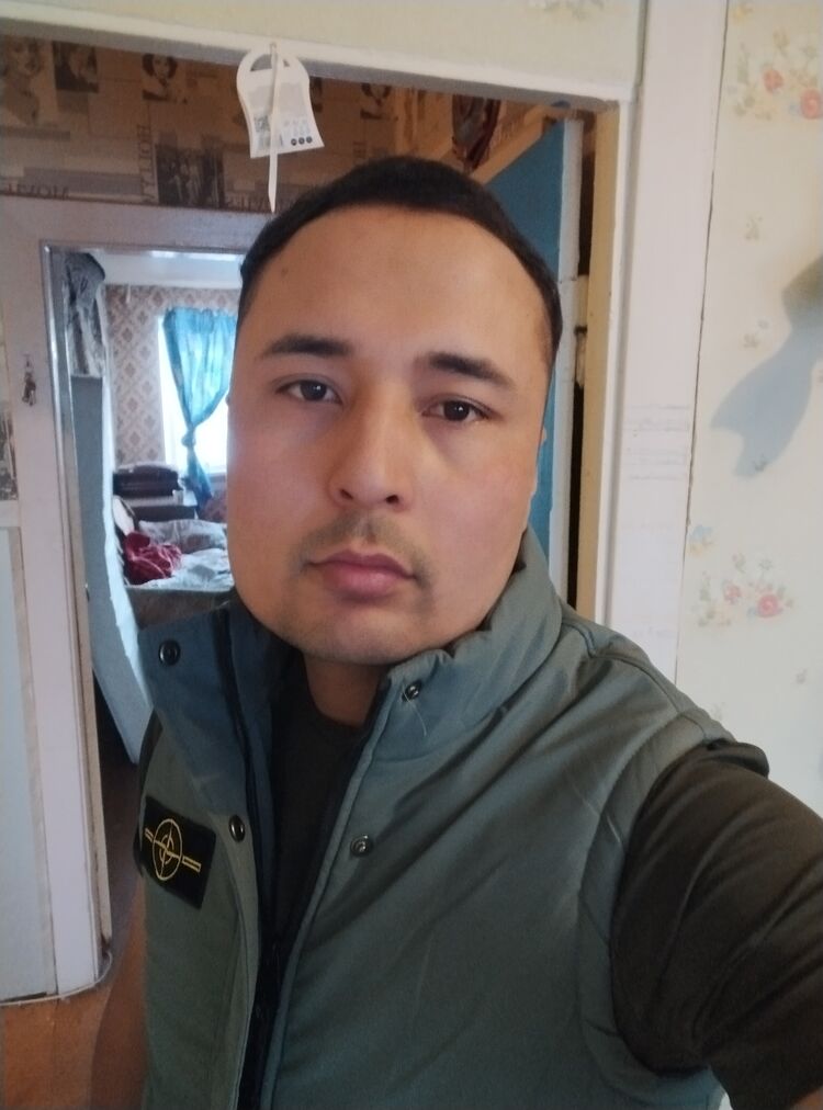  48836924  , 31 ,    -