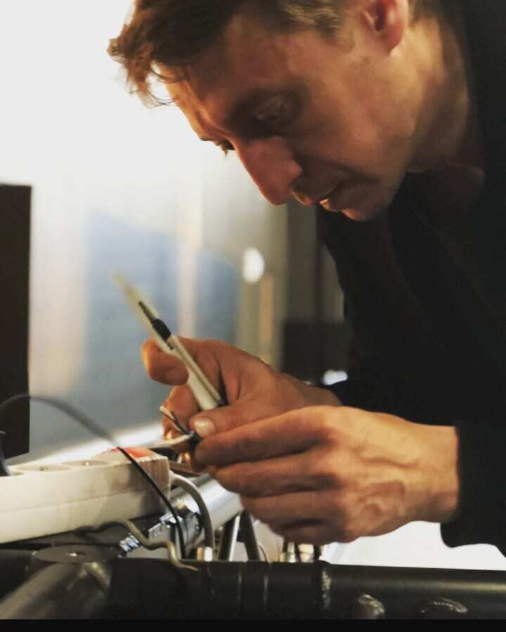  ,   , 40 ,   ,   