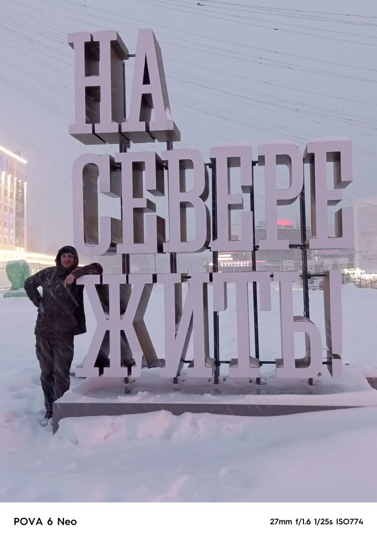  48887644  Oleg, 40 ,    