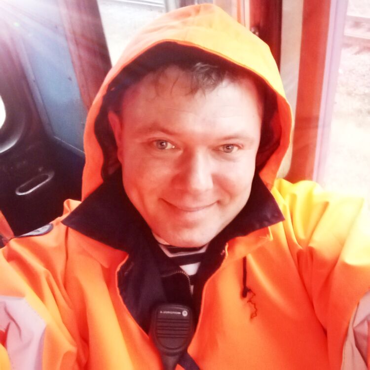  25084464  , 42 ,    