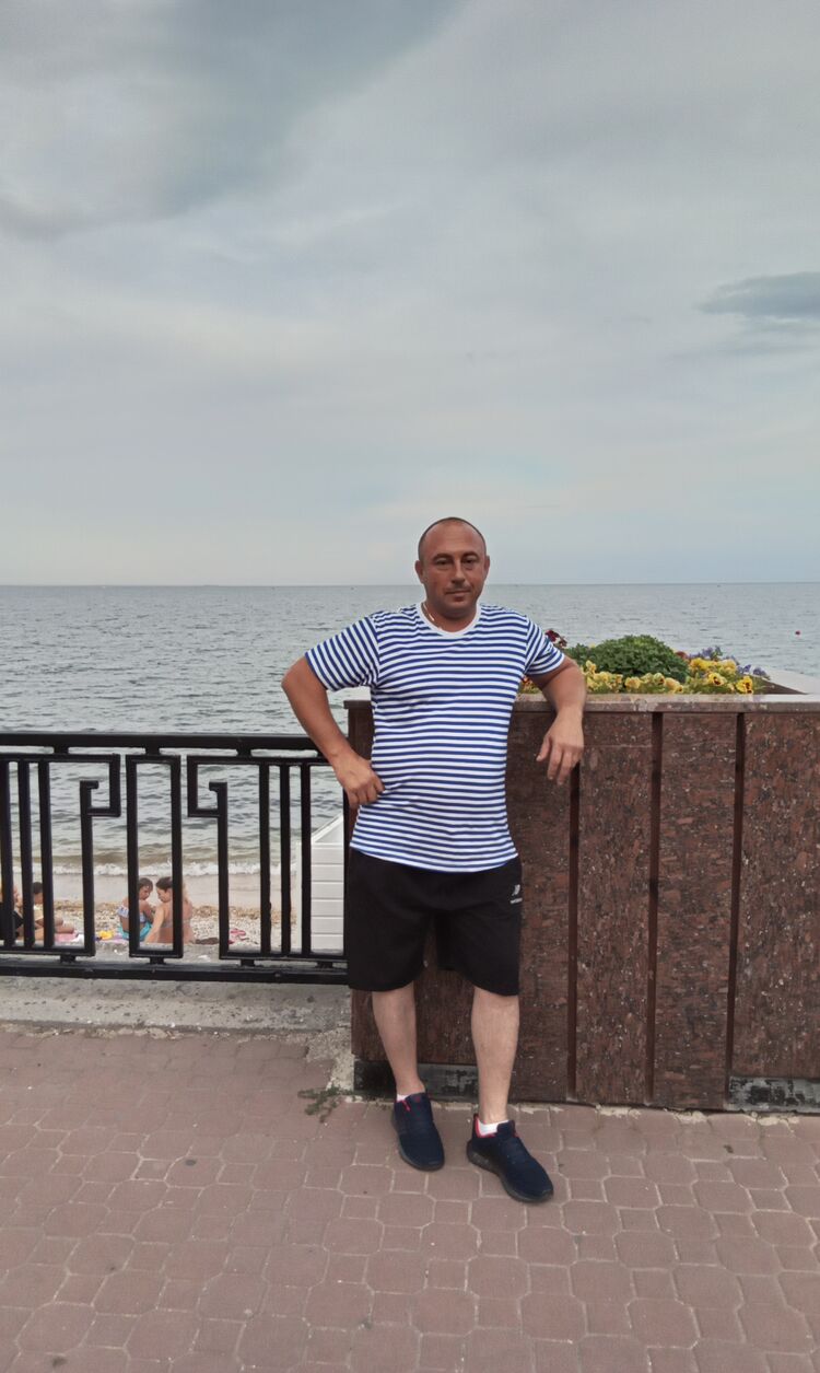 ���� 39072474 ������� �����, 42 ����, ���� ���������� � �����������