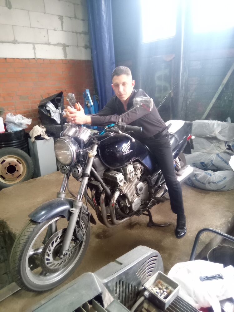  35597294  , 32 ,    