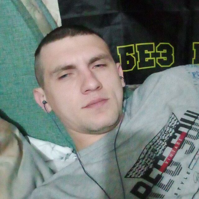  42735704  , 23 ,    