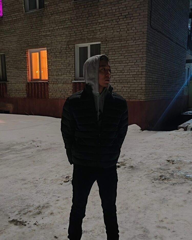  41802344  , 24 ,    