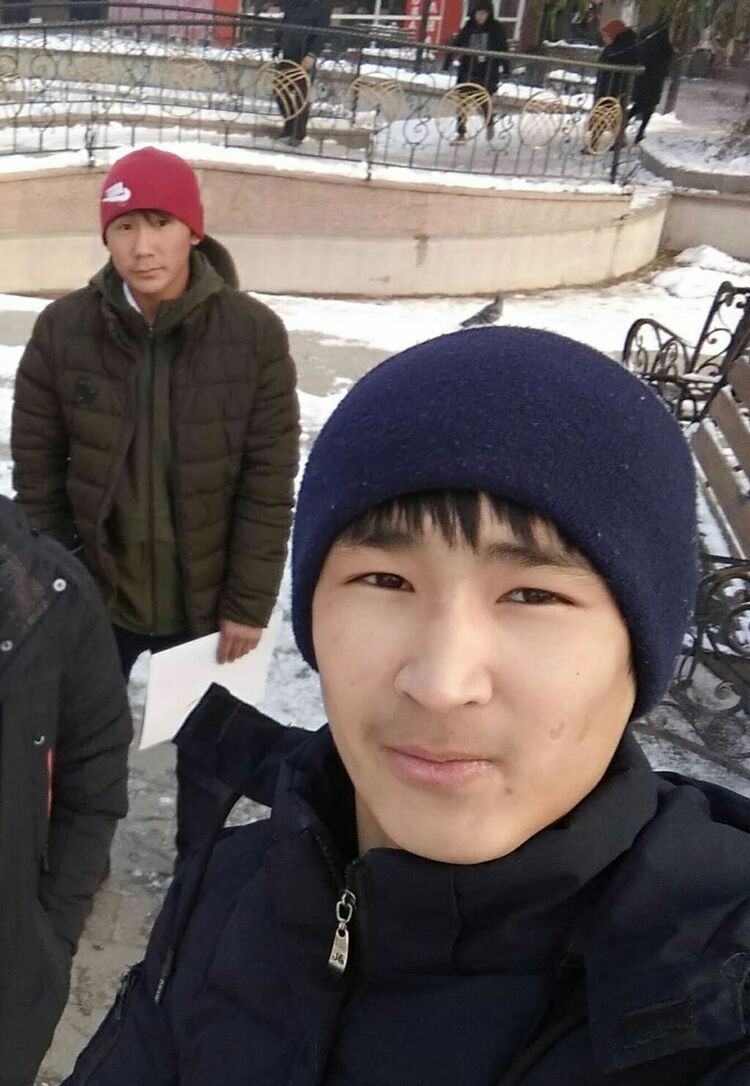 ,   Bakai, 24 ,     , c , 