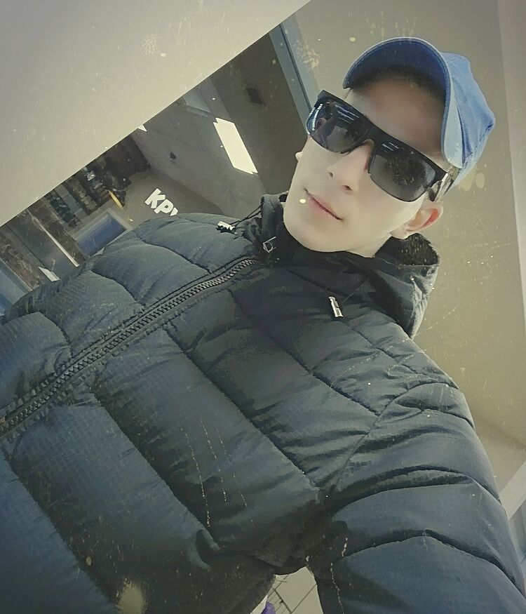  41797974  , 23 ,    