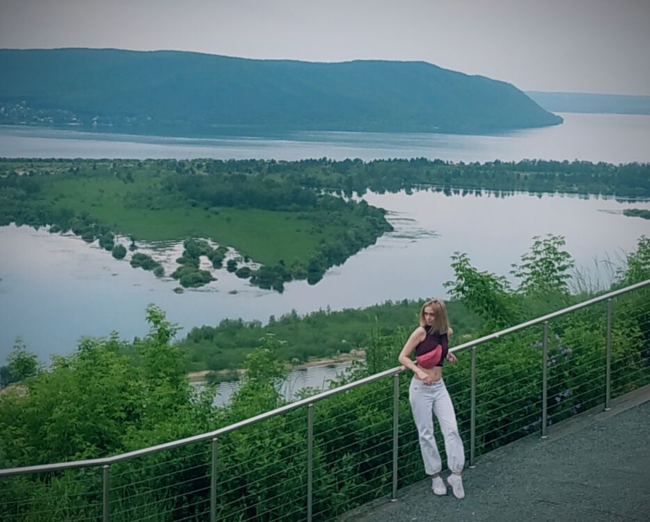  ,   Alena, 29 ,   