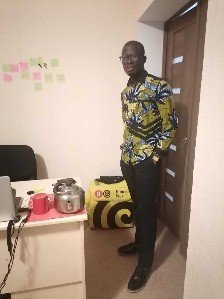  52583854  Charles, 30 ,    