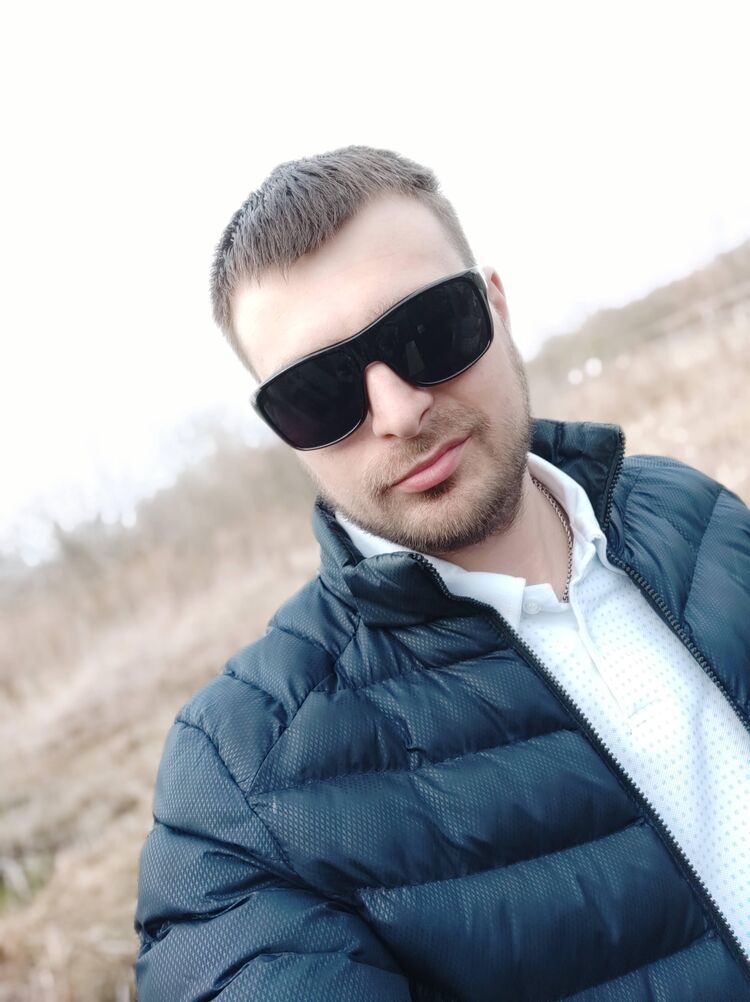  ,   Roman, 33 ,   ,   , c 