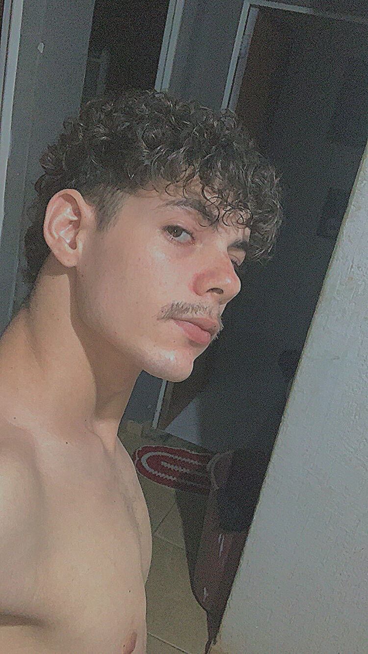  Contagem,   Carlos M, 22 ,   ,   