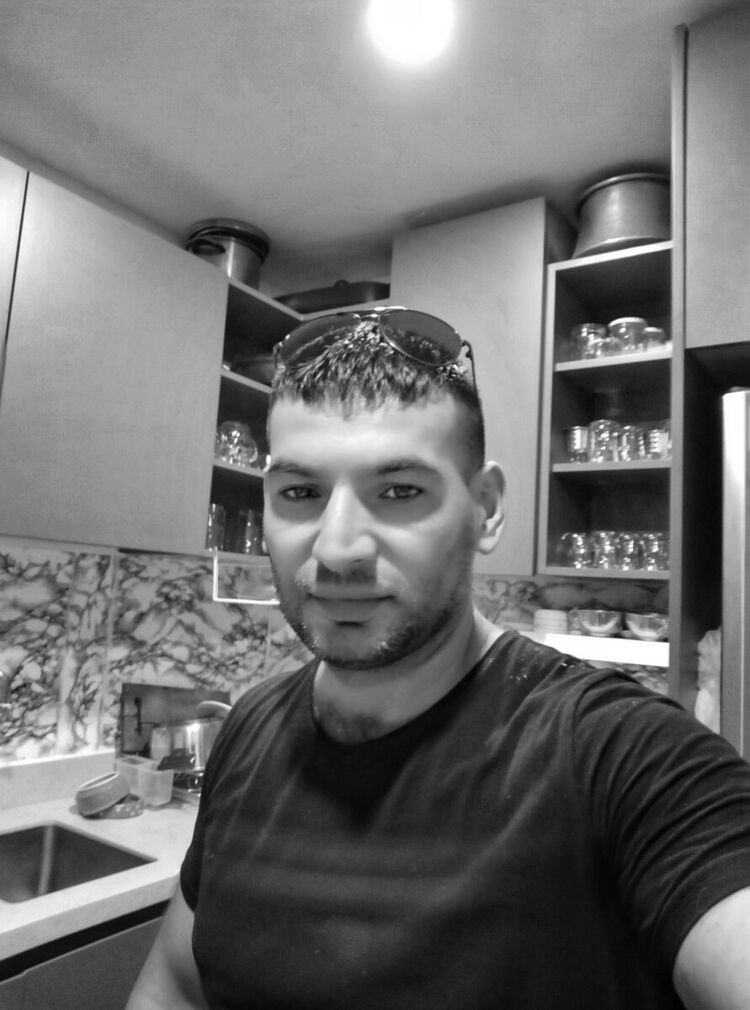  ,   Maks, 38 ,   ,   , c 