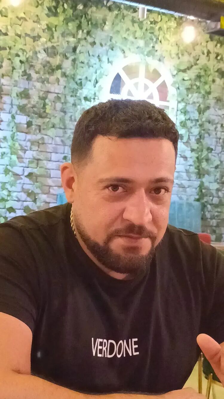  53760554  Metleb, 37 ,    