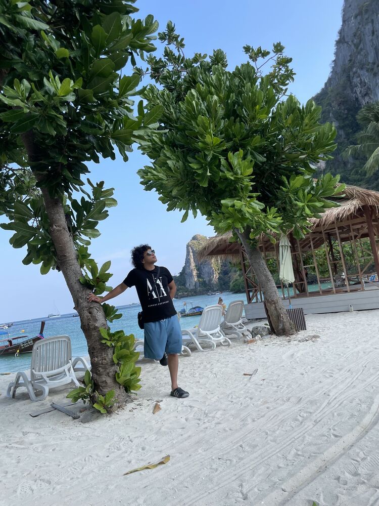  Ad Dammam,   Khaledron, 31 ,   ,   