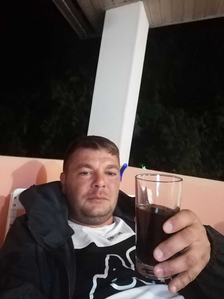  37656624  , 41 ,    
