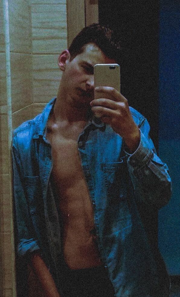  30442054  , 25 ,    -