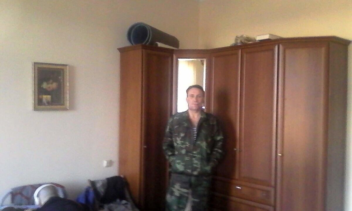  -,   , 52 ,   