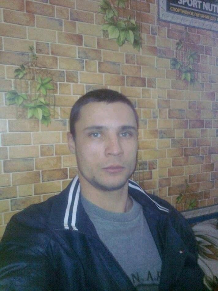  15906944  Oleksandr, 32 ,    -