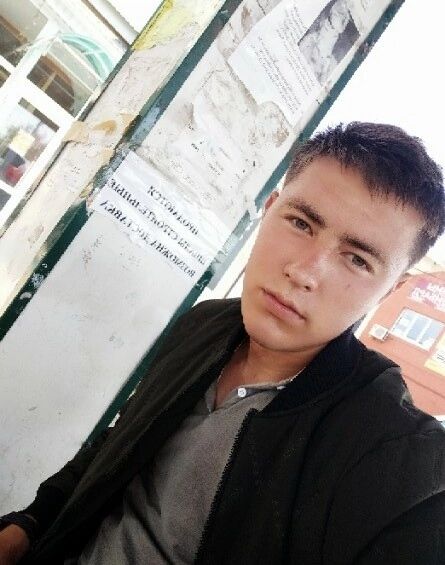  47047284  Radmir, 26 ,    