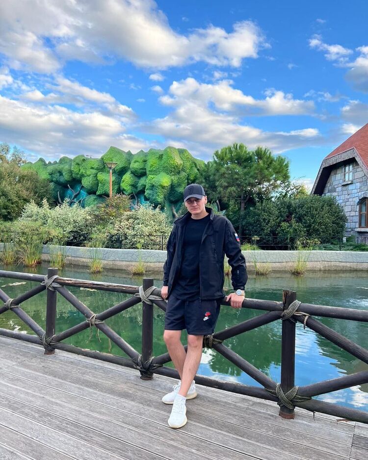 ���� 49826124 ������� ����, 37 ���, ���� ���������� � ����������