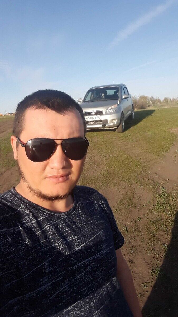  20114574  Dima, 33 ,    