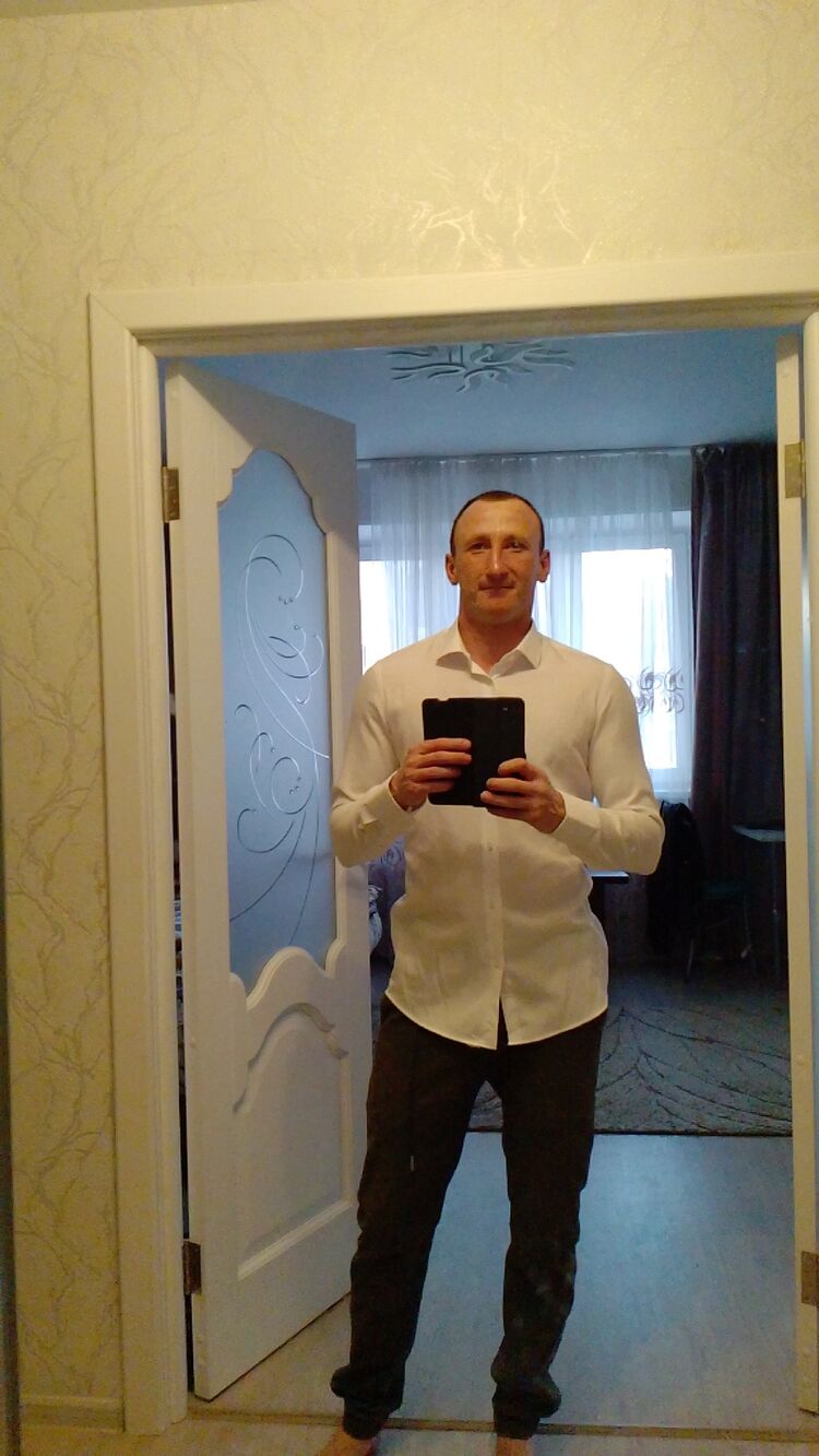  41694694  Oleg, 34 ,    
